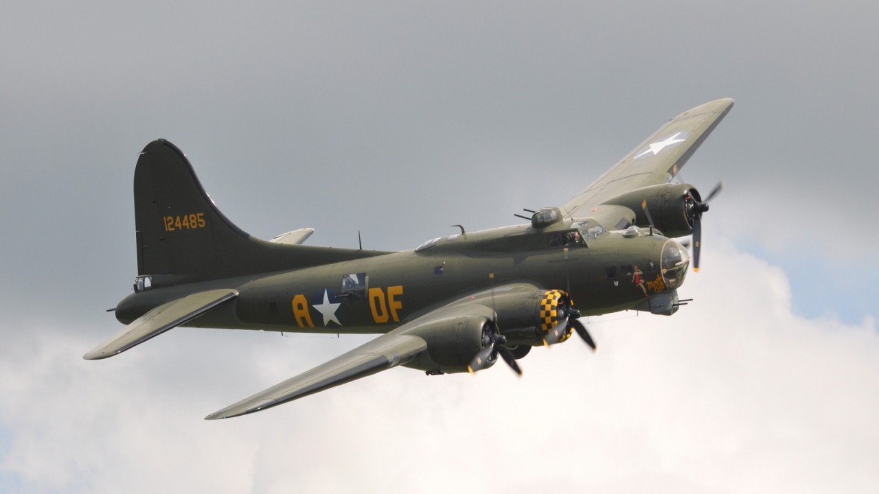 B-17 Flying Legend