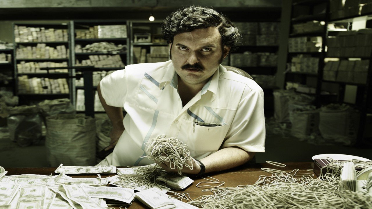 Mugshots: Pablo Escobar - Hunting the Druglord
