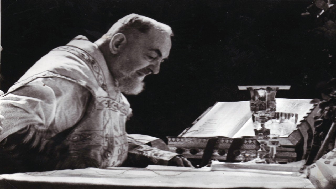 Padre Pio Sanctus