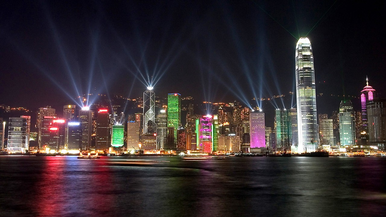 Weekend Explorer: Hong Kong - City Of Life
