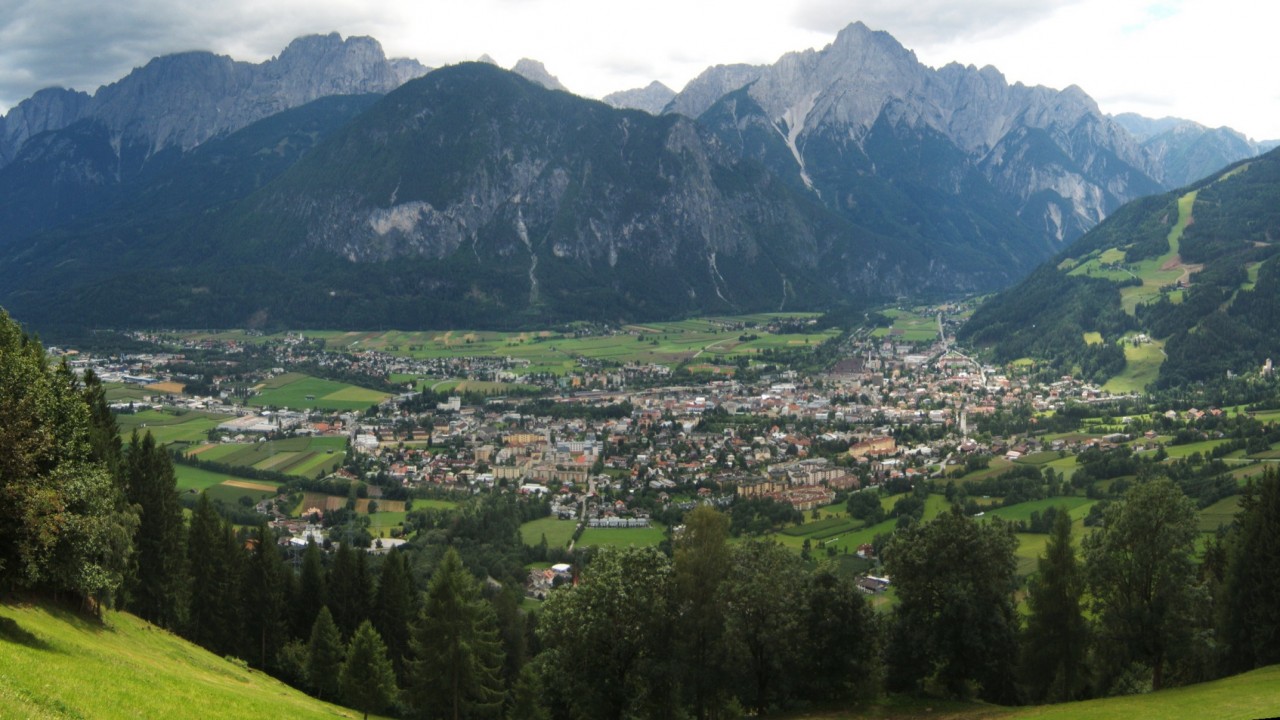 Naxos Scenic Musical Journeys: Austria, Italy - A Musical Tour of the Lienz Dolomites