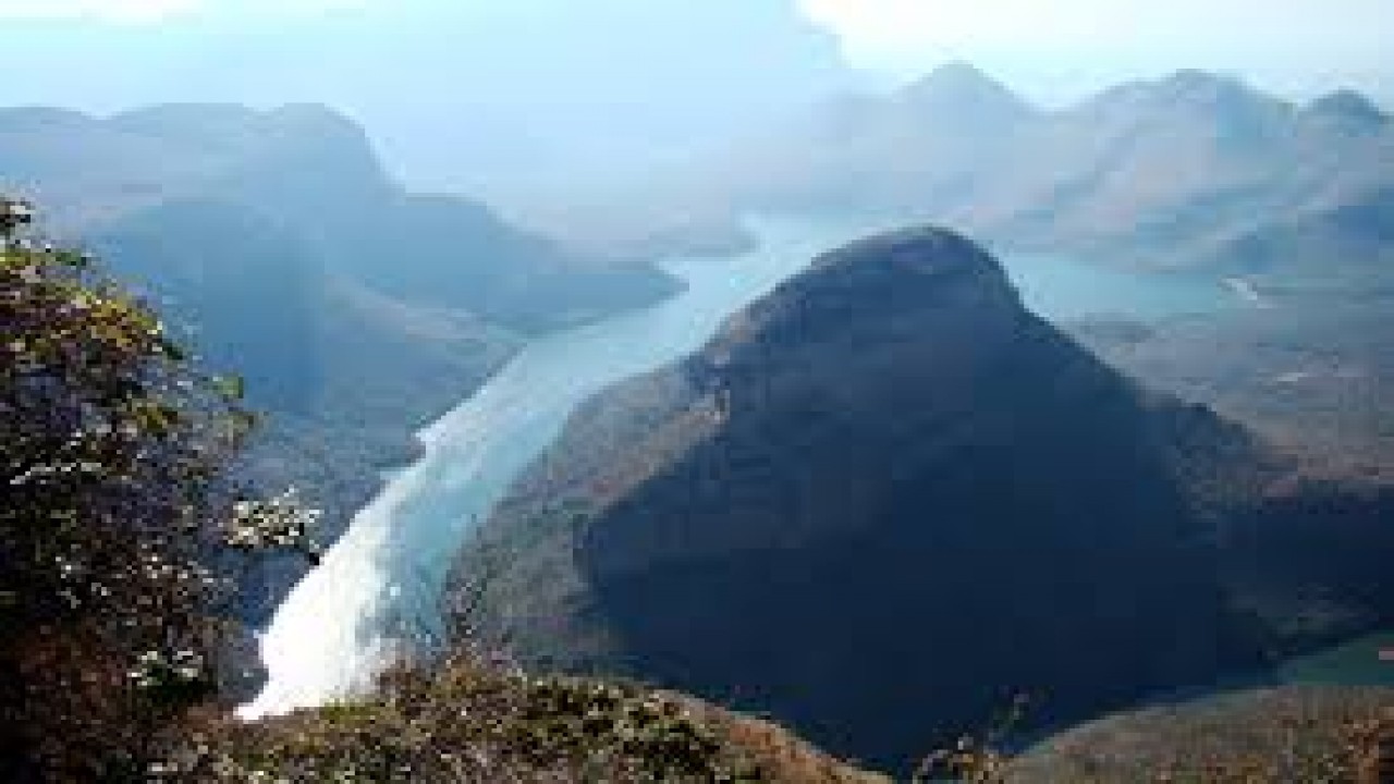 Cosmos Global Documentaries: Paradise on Earth - Episode 2