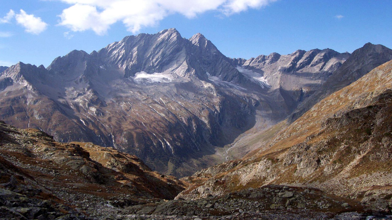 Naxos Scenic Musical Journeys: Switzerland - A Musical Tour of the Graubunden