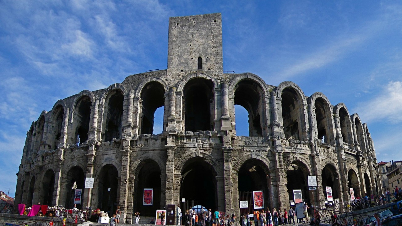 Global Treasures: Arles