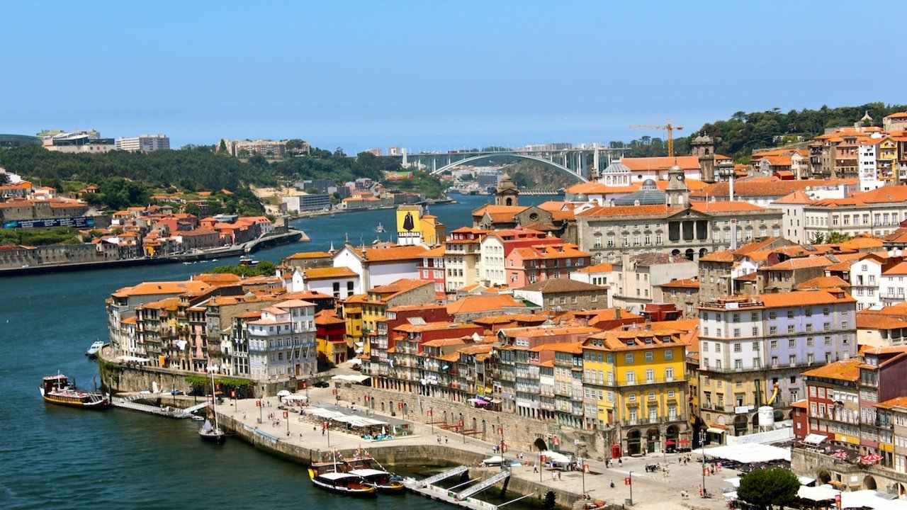 Discover the World: Portugal