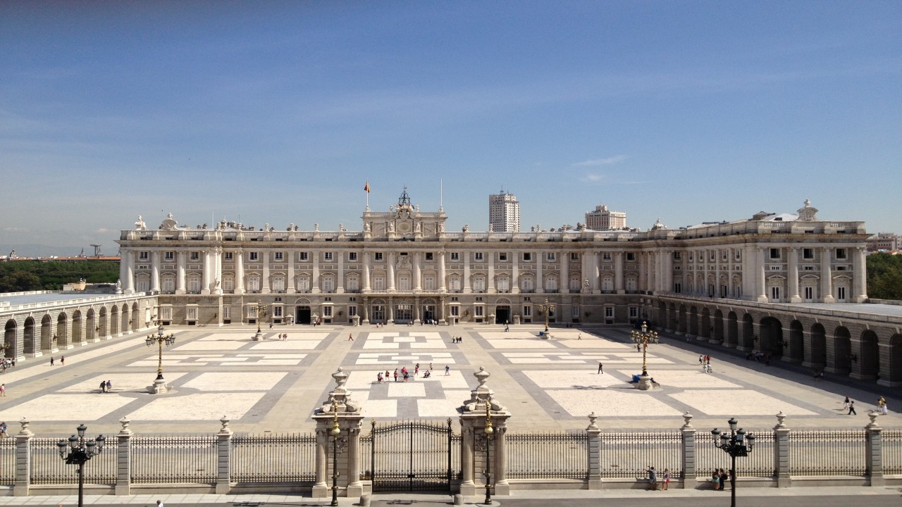 Global Treasures: Royal Palace of Madrid - Palacio Real De Madrid