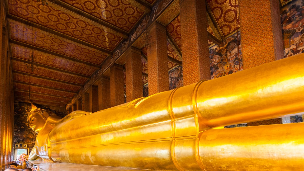 Global Treasures: Wat Pho - Wat Phra Chetuphon - The Temple of the Reclinning Buddha