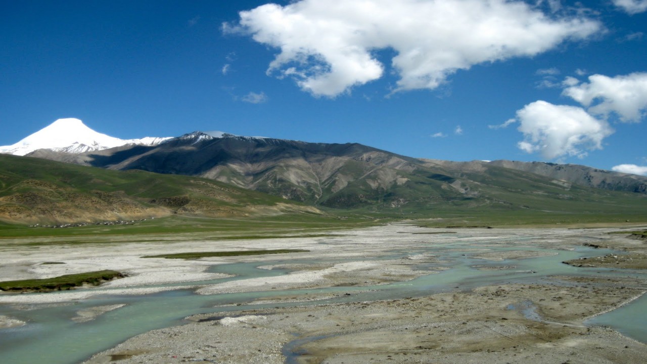 On Tour Exploring the Extraordinary: Tibet Qinghai Express