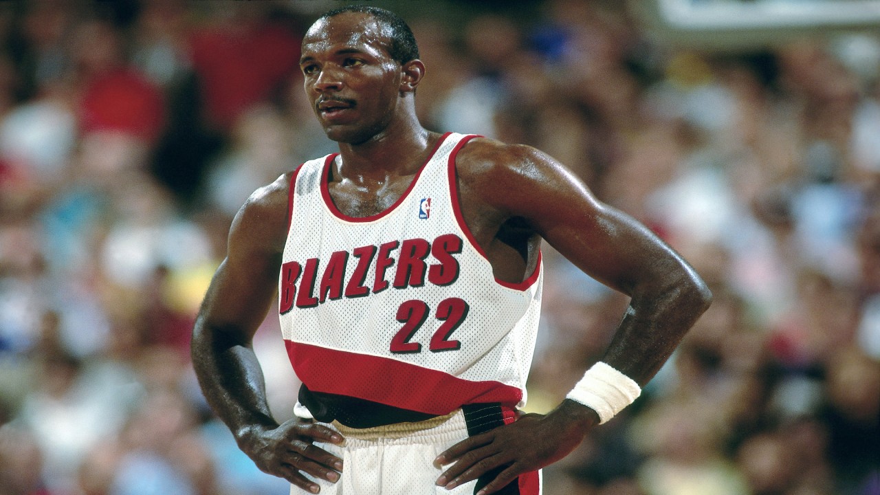 All Pro Sports Basketball: Clyde Drexler - The Glide Small Forward