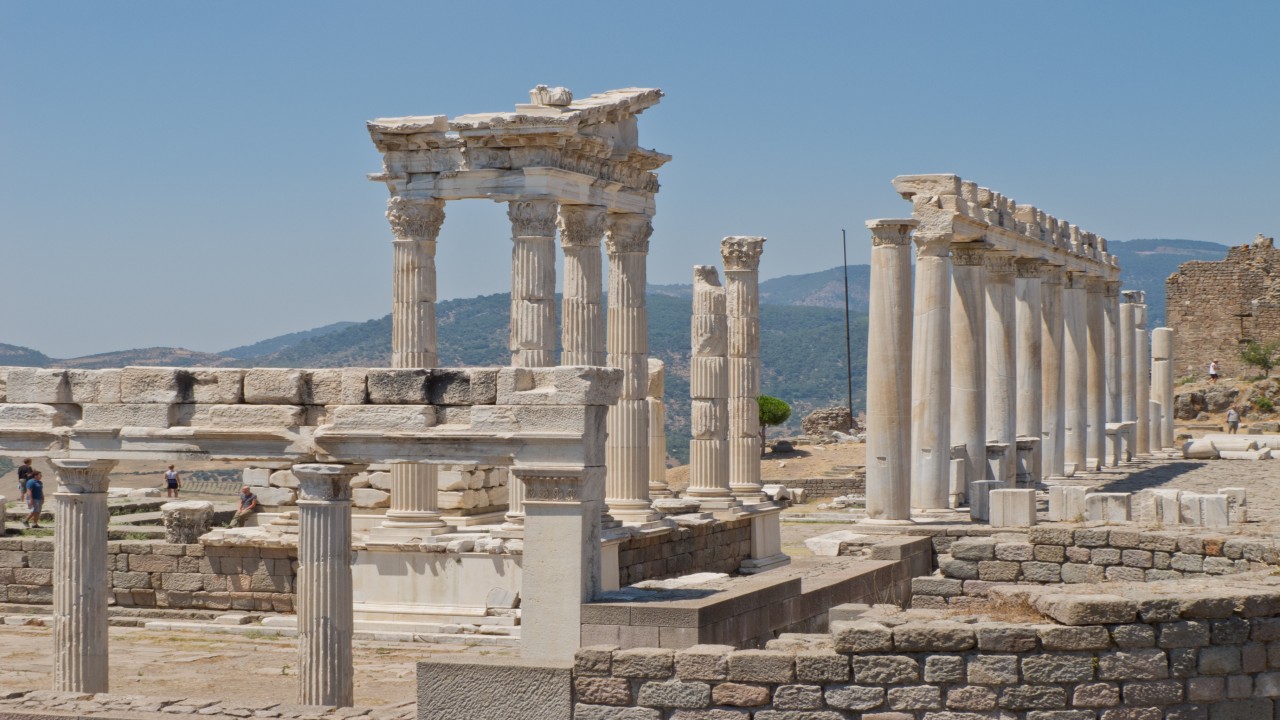 Global Treasures PERGAMON