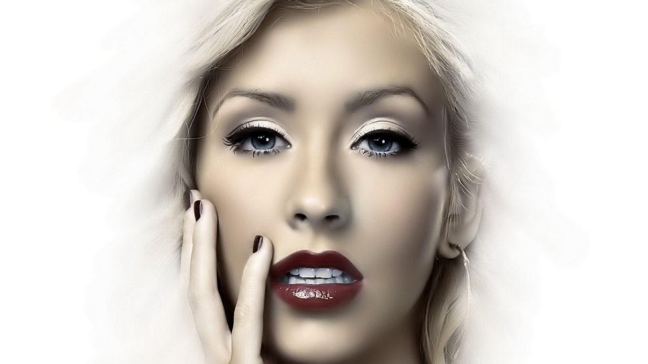 Music Box Biographical Collection: Christina Aguilera