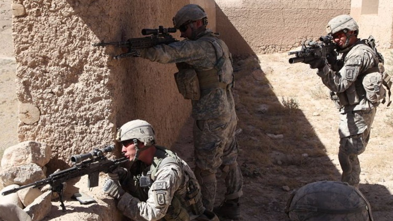 Alone Against Al Queda