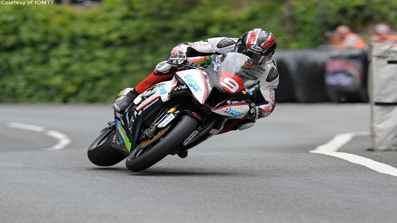 Isle of Man TT Review 2015