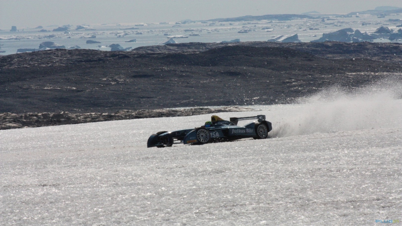 Formula E: Ice Drive