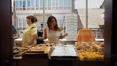 Watch Eva Longoria: Searching for Spain Season 1 Episode 5 - Galicia ...