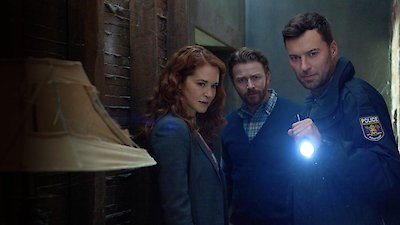 Mistletoe Murders Season 1 Episode 6