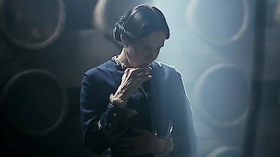 The Gray House Season 1 Episode 1