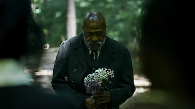 The Gray House Season 1 Episode 3