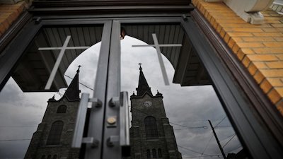 PBS Newshour Season 2019 Episode 38