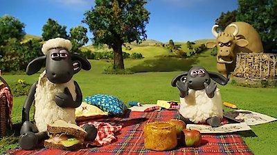 Watch Shaun the Sheep Season 3 Episode 20 - Bull vs. Wool Online Now