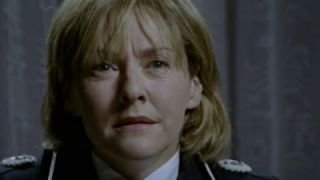 Watch The Commander Season 2 Episode 1 - Virus: Part 1 Online Now