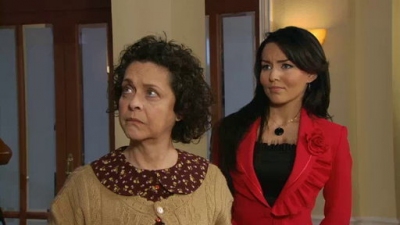 Teresa Season 1 Episode 105