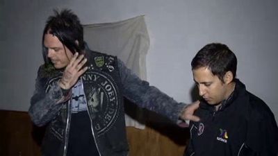 Extranormal Season 1 Episode 25