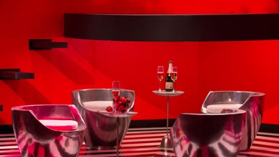 Hot Set Season 1 Episode 3