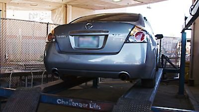 To Catch a Smuggler Season 3 Episode 10