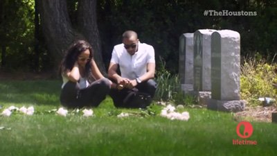 The Houstons: On Our Own Season 1 Episode 1