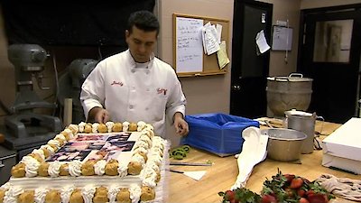 Cake Boss' star Buddy Valastro paid a touching tribute to his late mother