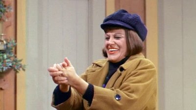 The Mothers-In-Law Season 1 Episode 28