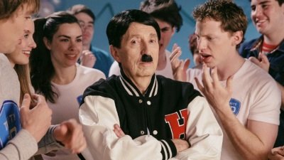 Danger 5 Season 1 Episode 1