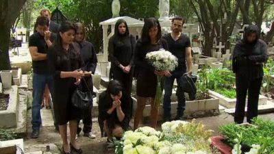 Corona de Lágrimas Season 1 Episode 10