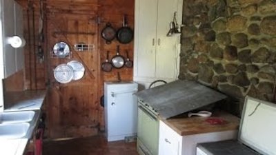 Island Hunters Season 2 Episode 11