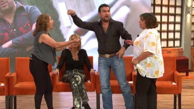 Laura Season 2 Episode 42