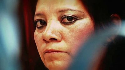 Laura Season 3 Episode 68