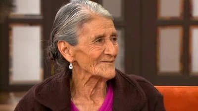 Laura Season 3 Episode 119