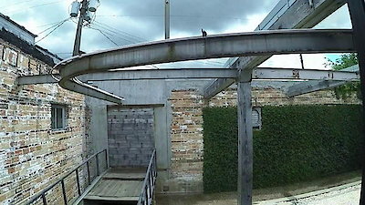 You Live in What? Season 4 Episode 8