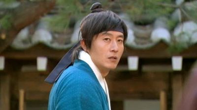 Gu-am Heo Jun Season 1 Episode 9