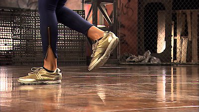 Lisa Rinna Dance Body Beautiful: Hip Hop Ballroom Season 1 Episode 1