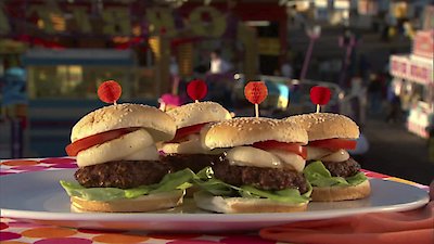 Semi-Homemade Cooking with Sandra Lee Season 10 Episode 13