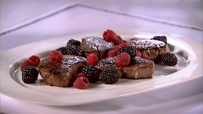 Semi-Homemade Cooking with Sandra Lee Season 8 Episode 14