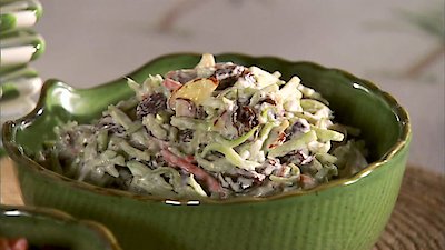 Semi-Homemade Cooking with Sandra Lee Season 5 Episode 17