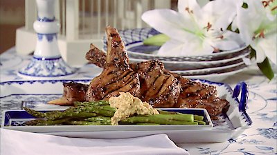 Semi-Homemade Cooking with Sandra Lee Season 5 Episode 18