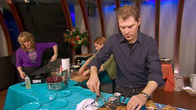 Throwdown with Bobby Flay Season 7 Episode 13