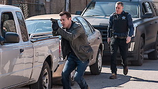 Watch Chicago PD Season 3 Episode 22 - She's Got Us Online Now