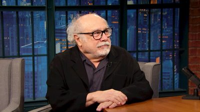 Late Night with Seth Meyers Season 4 Episode 105