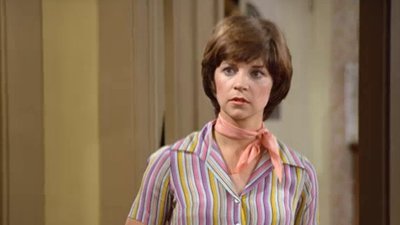 Watch Laverne & Shirley Season 3 Episode 3 - The Pact Online Now