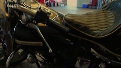 Dallas Car Sharks Season 1 Episode 8